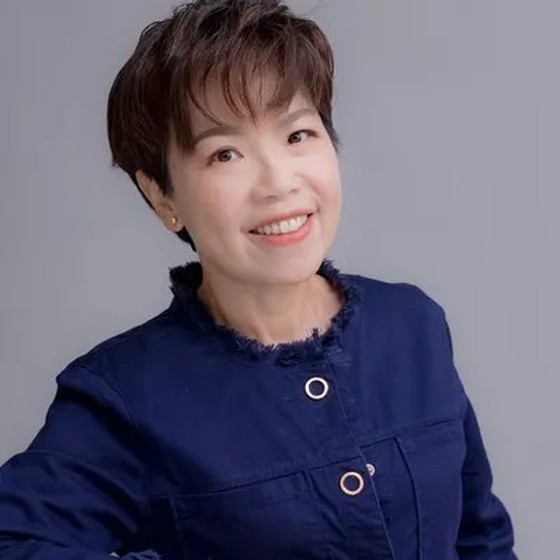 Joy Leong - Coach
